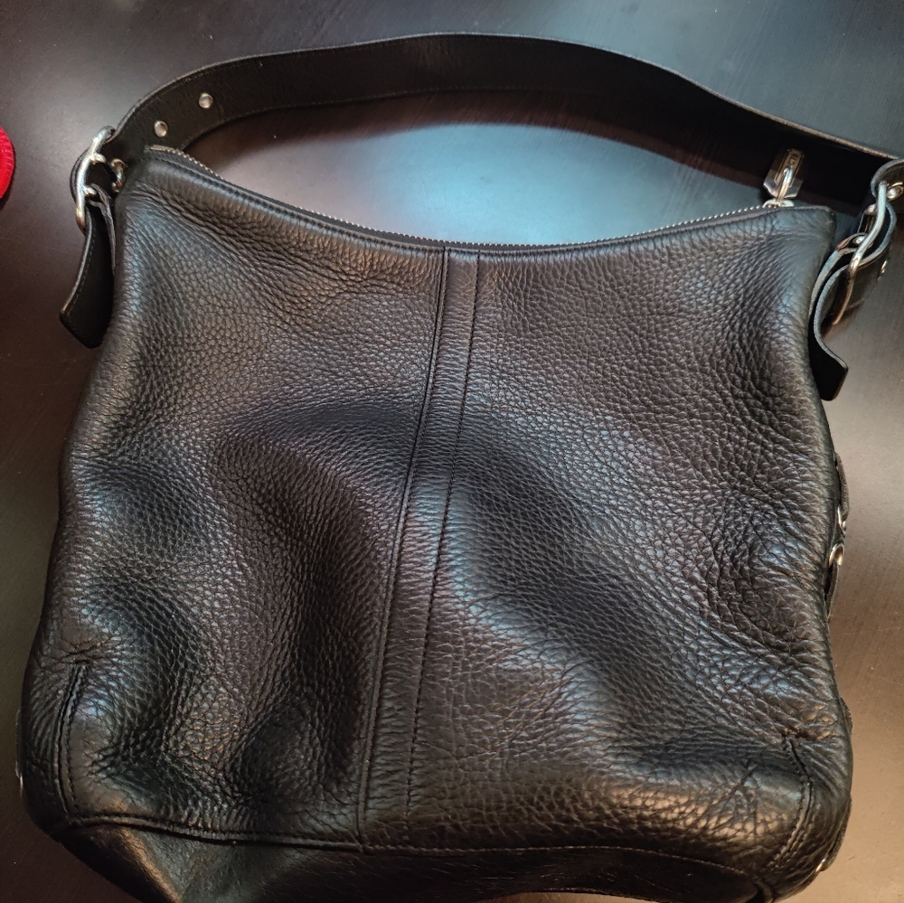 Vintage Coach shoulder bag